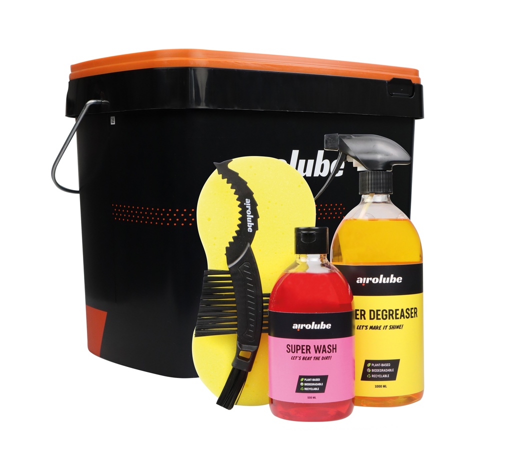 AL-68925-Airolube-Cleanest-Bike-Basics.jpg